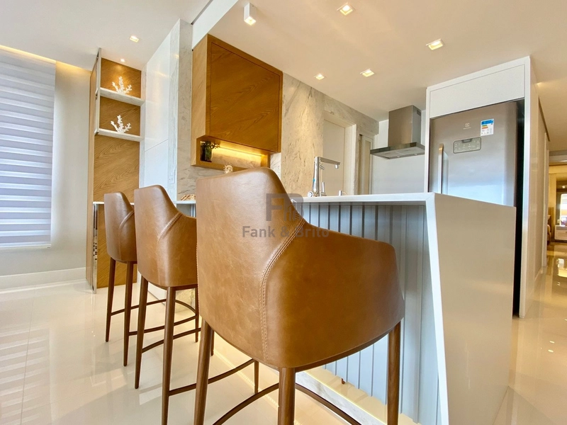 APARTAMENTO A VENDA COM VISTA ETERNA PARA O MAR: 13ª foto da galeria de imagens do imóvel