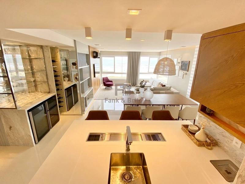 APARTAMENTO A VENDA COM VISTA ETERNA PARA O MAR: 17ª foto da galeria de imagens do imóvel