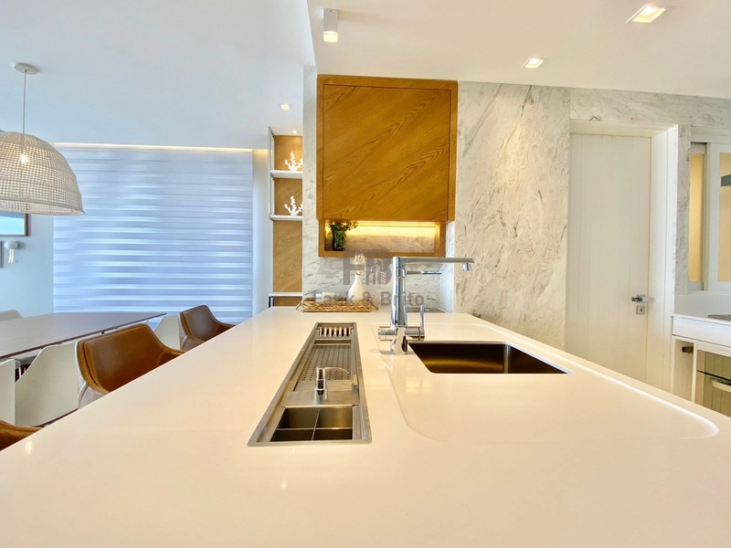 APARTAMENTO A VENDA COM VISTA ETERNA PARA O MAR: 16ª foto da galeria de imagens do imóvel