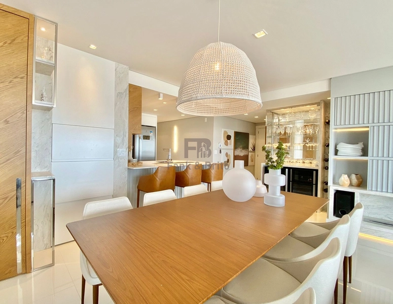 APARTAMENTO A VENDA COM VISTA ETERNA PARA O MAR: 12ª foto da galeria de imagens do imóvel