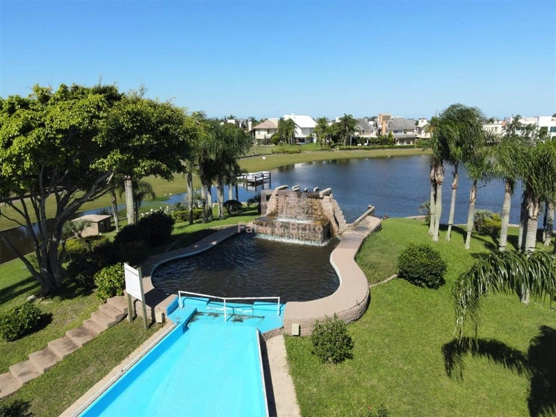 RARIDADE NO ENSEADA LAGOS DE XANGRI-LÁ: 6ª foto da galeria de imagens do imóvel