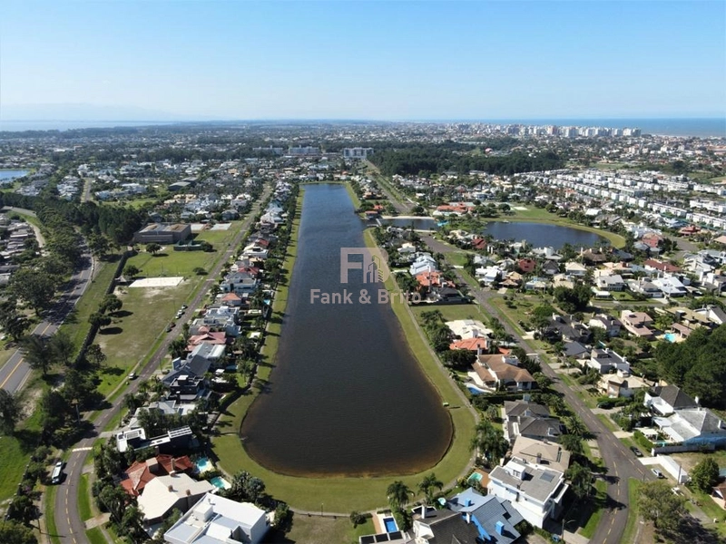 RARIDADE NO ENSEADA LAGOS DE XANGRI-LÁ: 3ª foto da galeria de imagens do imóvel