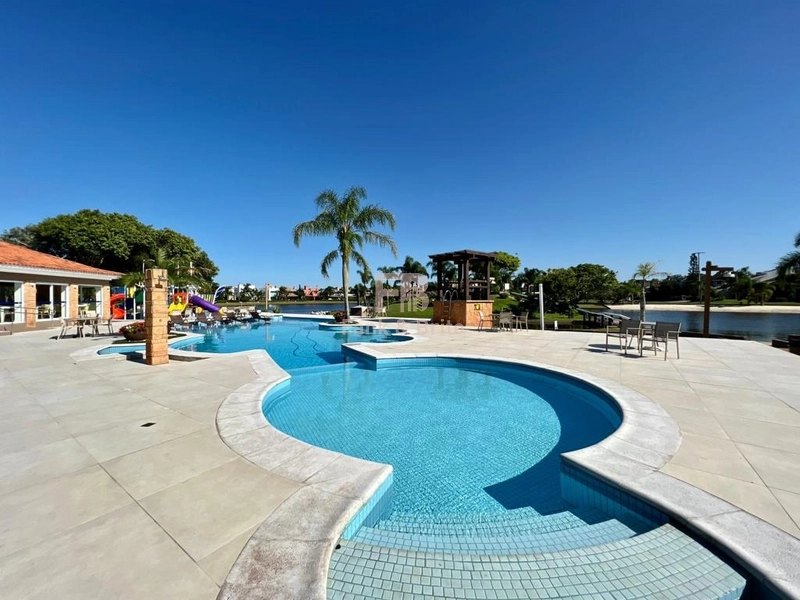 RARIDADE NO ENSEADA LAGOS DE XANGRI-LÁ: 34ª foto da galeria de imagens do imóvel