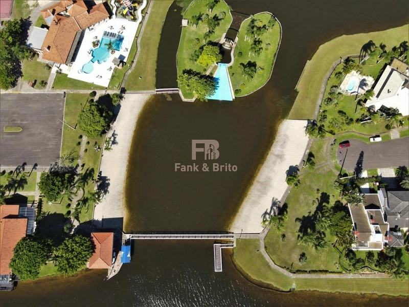 RARIDADE NO ENSEADA LAGOS DE XANGRI-LÁ: 2ª foto da galeria de imagens do imóvel