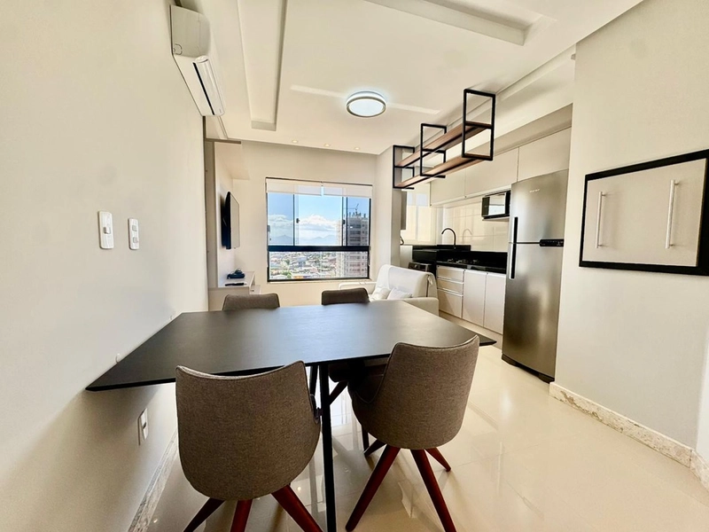 NA ZONA NOBRE DE CAPÃO DA CANOA!! PRÉDIO FRENTE PRAÇA: 4ª foto da galeria de imagens do imóvel