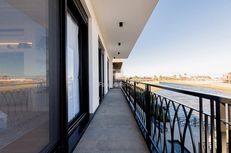 Mansão a venda no condomínio Sense: 91ª foto da galeria de imagens do imóvel