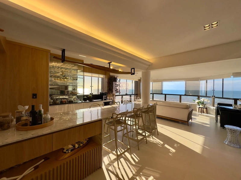 VENDO COBERTURA COM VISTA INCRÍVEL NA BEIRA MAR: 13ª foto da galeria de imagens do imóvel