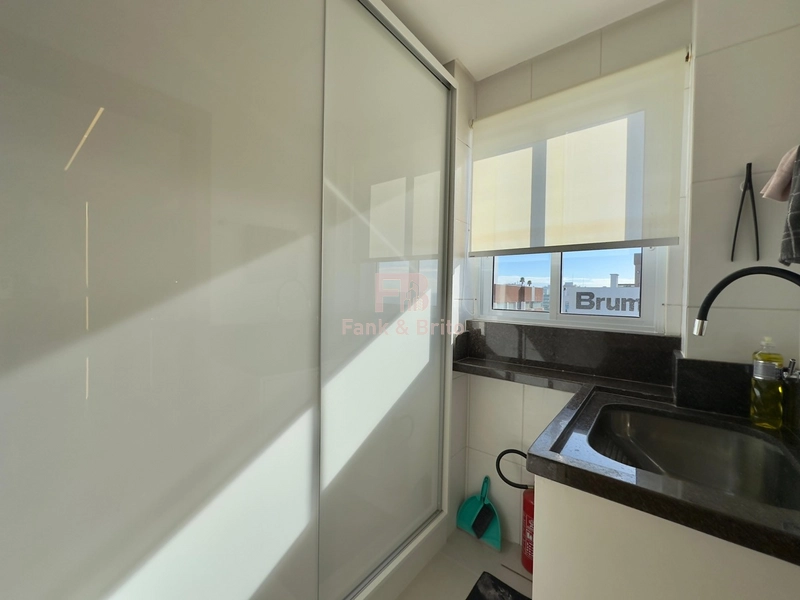 VENDO COBERTURA COM VISTA INCRÍVEL NA BEIRA MAR: 24ª foto da galeria de imagens do imóvel