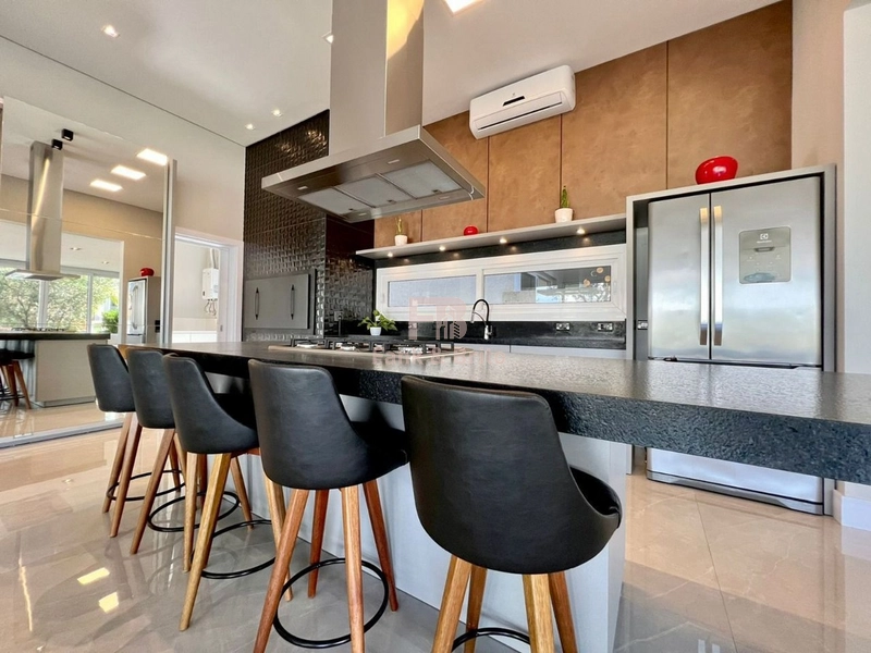 CASA A VENDA NO CONDOMINIO VELAS DA MARINA: 25ª foto da galeria de imagens do imóvel