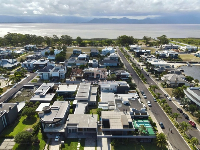 CASA A VENDA NO CONDOMINIO VELAS DA MARINA: 5ª foto da galeria de imagens do imóvel