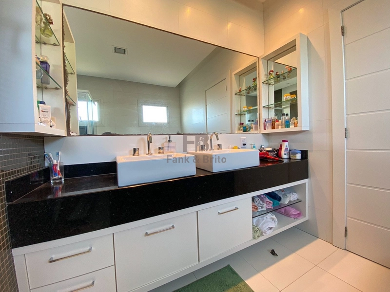 MARAVILHOSA CASA A VENDA EM CONDOMINIO NAUTICO.: 20ª foto da galeria de imagens do imóvel