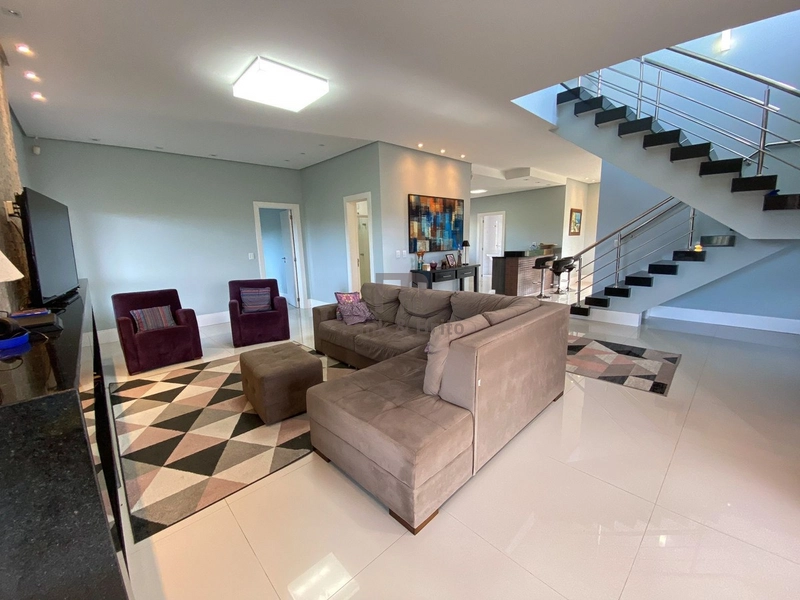 MARAVILHOSA CASA A VENDA EM CONDOMINIO NAUTICO.: 1ª foto da galeria de imagens do imóvel