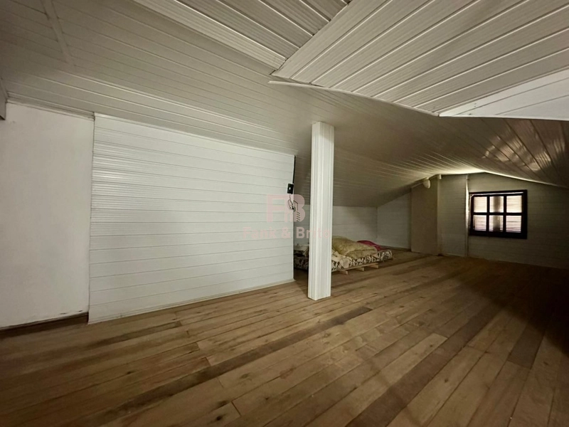 CASA COM 3 TERRENOS APENAS 2 QUADRAS DO MAR: 21ª foto da galeria de imagens do imóvel