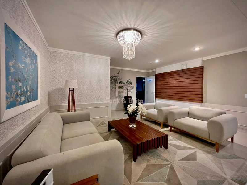 Frente para linda praça e vista liberada!: 25ª foto da galeria de imagens do imóvel