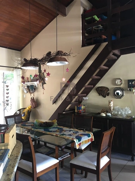 CASA A VENDA EM ATLÂNTIDA: 2ª foto da galeria de imagens do imóvel