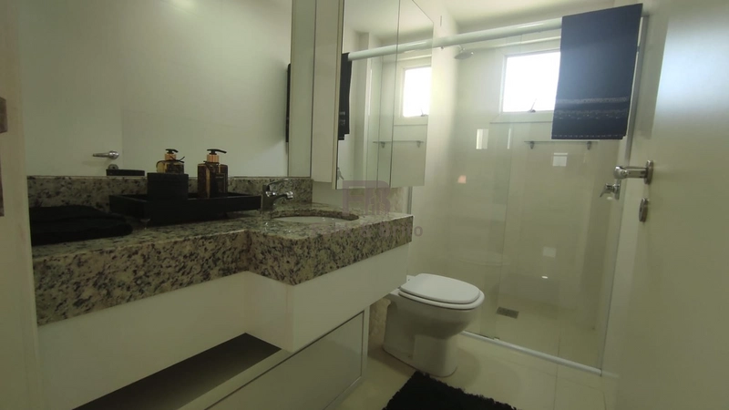 BELO APARTAMENTO FINAMENTE MOBILIADO E DECORADO: 20ª foto da galeria de imagens do imóvel