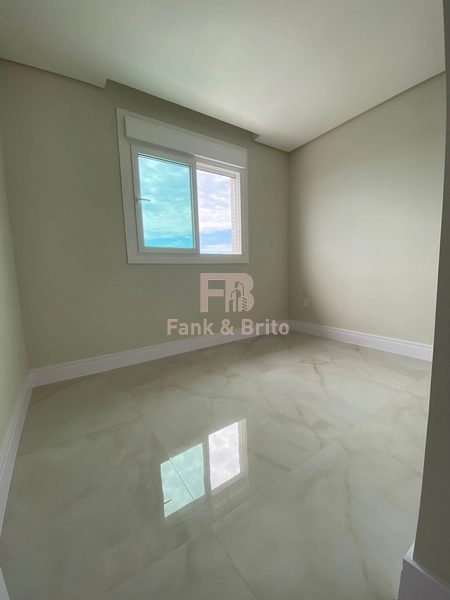 APARTAMENTO DE 3 DORMITÓRIOS A VENDA EM CAPÃO DA CANOA: 1ª foto da galeria de imagens do imóvel