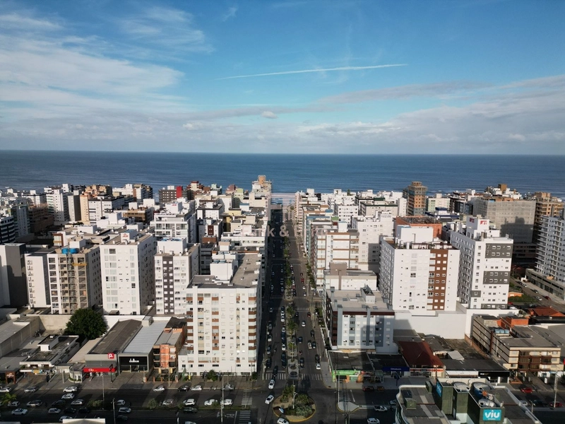 APARTAMENTO À VENDA CAPÃO DA CANOA COM LINDA VISTA PARA O MAR: 2ª foto da galeria de imagens do imóvel