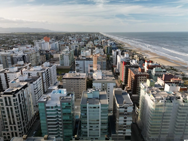 APARTAMENTO À VENDA CAPÃO DA CANOA COM LINDA VISTA PARA O MAR: 3ª foto da galeria de imagens do imóvel