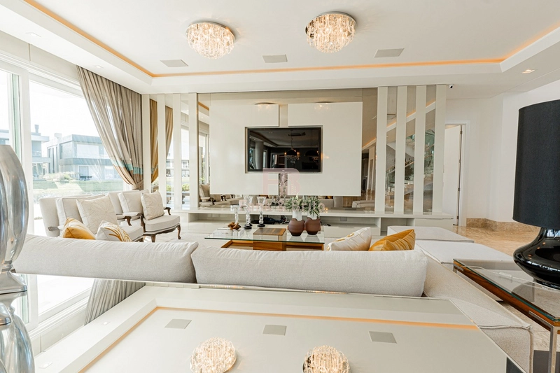 Magnífico Sobrado Beira Lago: 7ª foto da galeria de imagens do imóvel