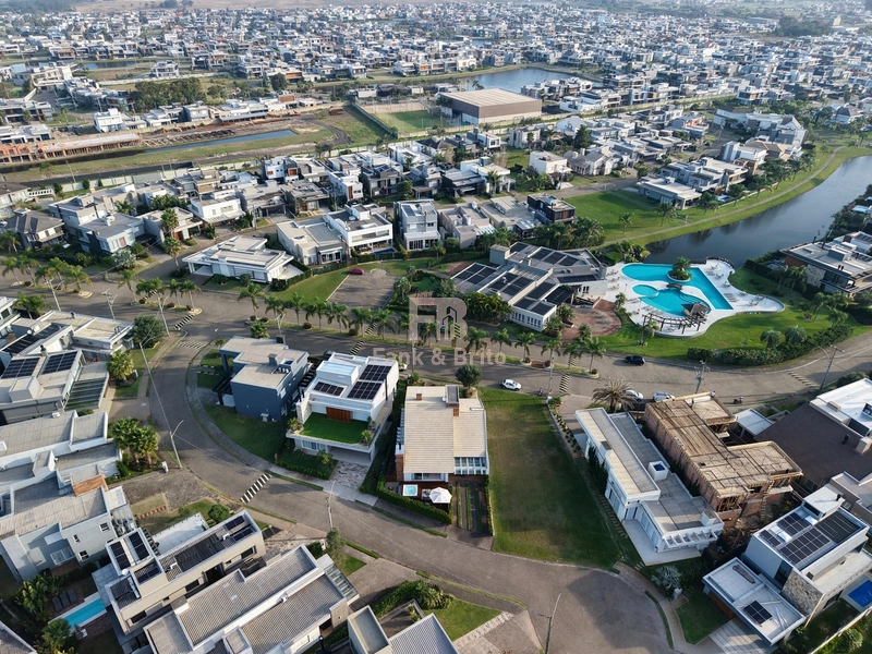 CASA EM CONDOMÍNIO FECHADO: 27ª foto da galeria de imagens do imóvel