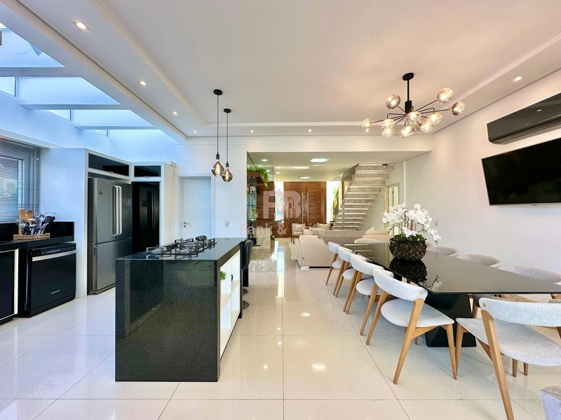 CASA EM CONDOMÍNIO FECHADO: 13ª foto da galeria de imagens do imóvel