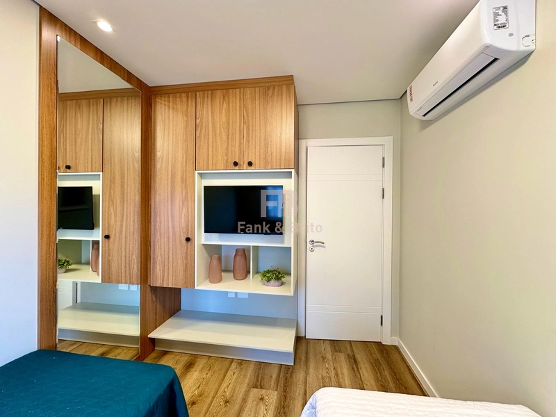 Finíssimo decorado, sol da manhã, junto À praia e Av. Ubirajara!: 27ª foto da galeria de imagens do imóvel