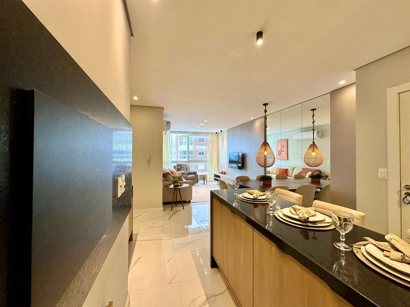 Finíssimo decorado, sol da manhã, junto À praia e Av. Ubirajara!: 11ª foto da galeria de imagens do imóvel