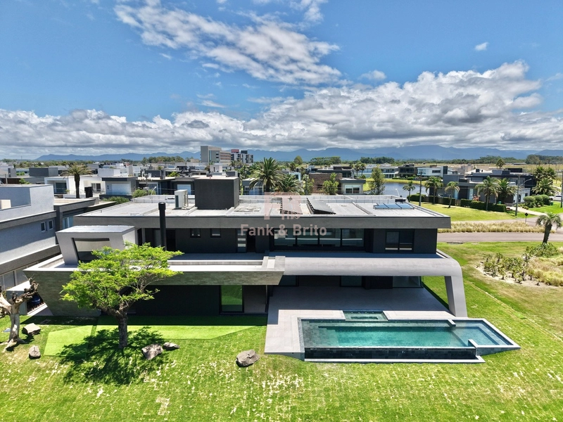 MANSÃO FANTÁSTICA  À VENDA CONDOMÍNIO ENSEADA: 3ª foto da galeria de imagens do imóvel