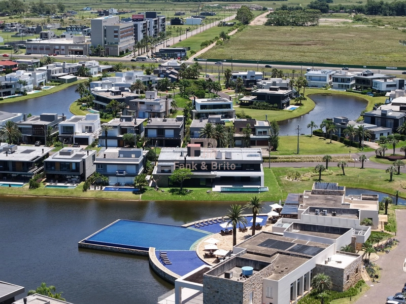 MANSÃO FANTÁSTICA  À VENDA CONDOMÍNIO ENSEADA: 26ª foto da galeria de imagens do imóvel