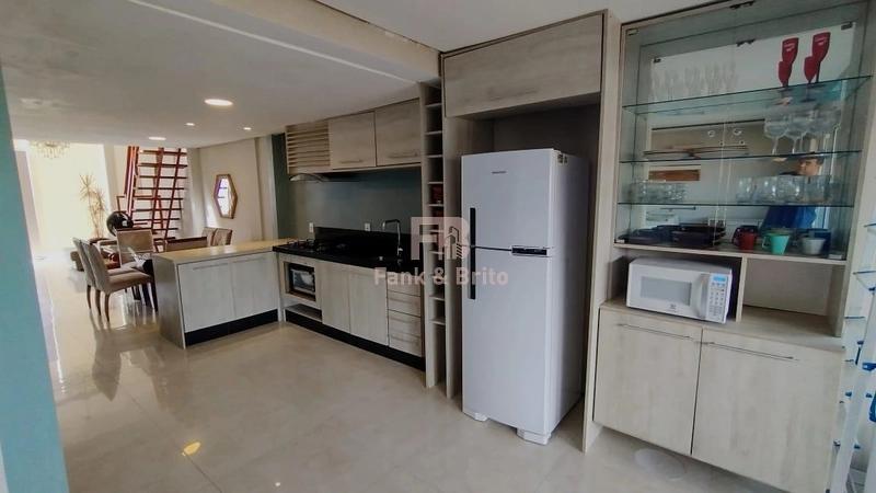 Casa Geminada diferente de todas, beira da praia.: 32ª foto da galeria de imagens do imóvel