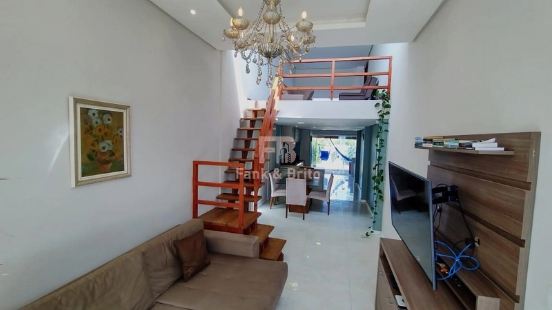 Casa Geminada diferente de todas, beira da praia.: 24ª foto da galeria de imagens do imóvel