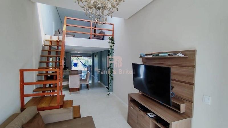 Casa Geminada diferente de todas, beira da praia.: 23ª foto da galeria de imagens do imóvel