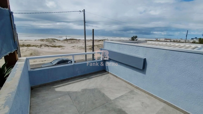 Casa Geminada diferente de todas, beira da praia.: 13ª foto da galeria de imagens do imóvel