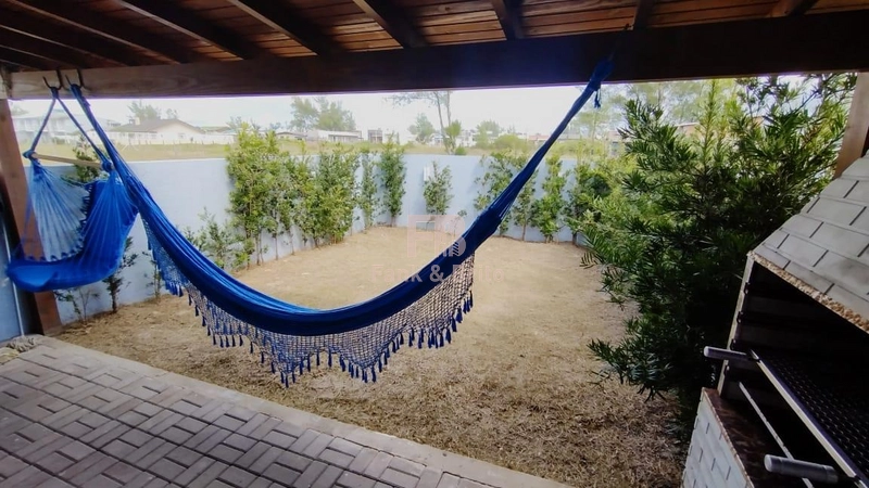 Casa Geminada diferente de todas, beira da praia.: 35ª foto da galeria de imagens do imóvel