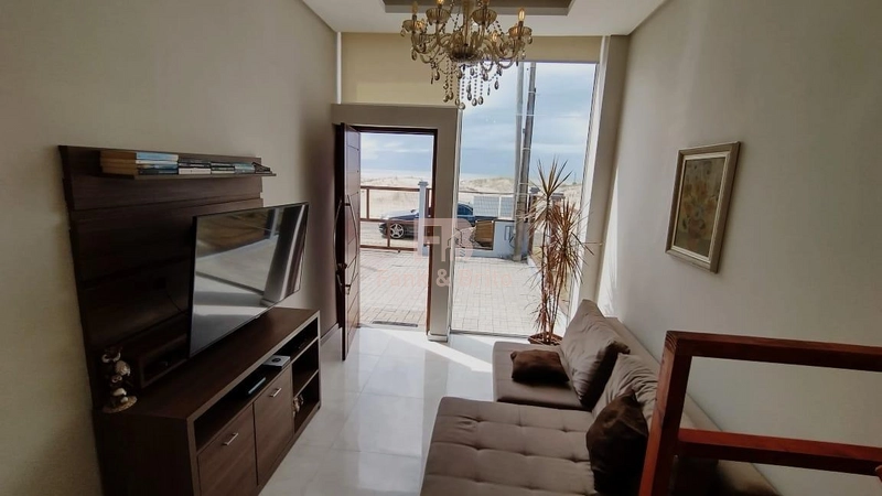 Casa Geminada diferente de todas, beira da praia.: 4ª foto da galeria de imagens do imóvel