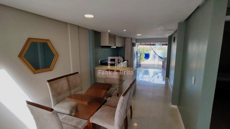 Casa Geminada diferente de todas, beira da praia.: 28ª foto da galeria de imagens do imóvel