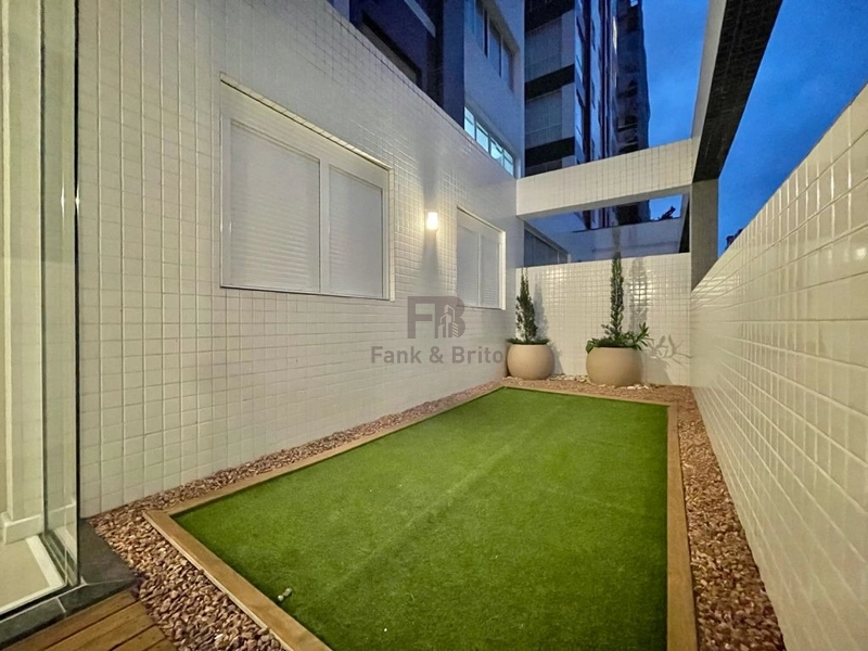 VENDE AMPLO APARTAMENTO COM TERRAÇO NO BAIRRO NAVEGANTES: 13ª foto da galeria de imagens do imóvel