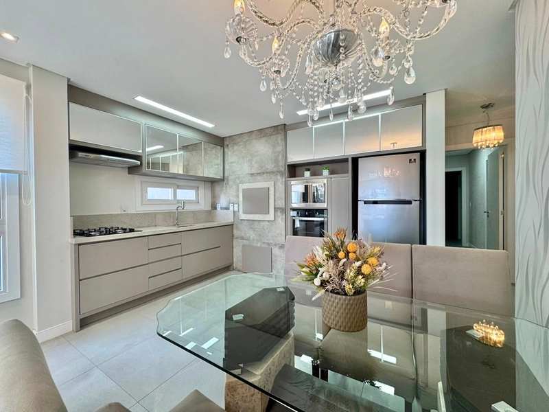 VENDE APARTAMENTE FINAMENTE MOBILIADO PRONTO PARA USO: 4ª foto da galeria de imagens do imóvel