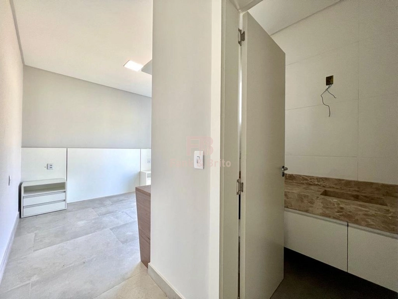 CASA TERREA  A VENDA EM CONDOMINIO FECHADO: 18ª foto da galeria de imagens do imóvel