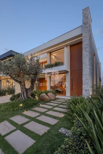 Luxuosa Casa em Condomínio de Alto Padrão: 76ª foto da galeria de imagens do imóvel