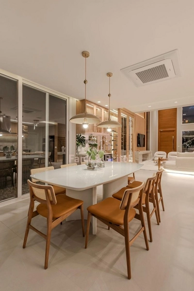 Luxuosa Casa em Condomínio de Alto Padrão: 36ª foto da galeria de imagens do imóvel