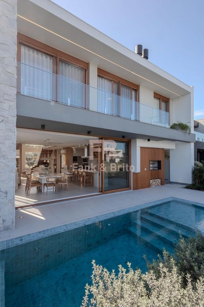 Luxuosa Casa em Condomínio de Alto Padrão: 9ª foto da galeria de imagens do imóvel