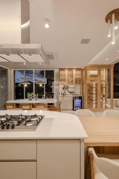 Luxuosa Casa em Condomínio de Alto Padrão: 28ª foto da galeria de imagens do imóvel