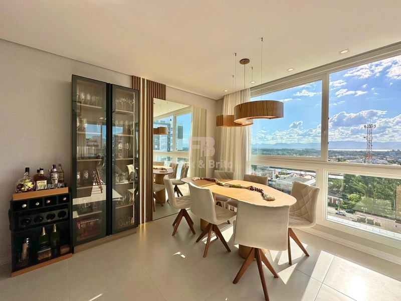 Mobiliado e decorado no Navegantes: 7ª foto da galeria de imagens do imóvel