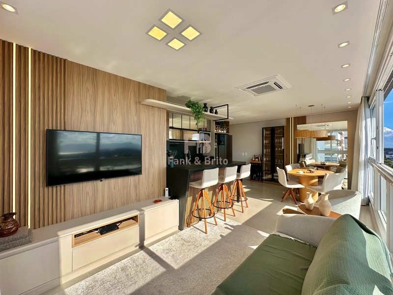 Mobiliado e decorado no Navegantes: 2ª foto da galeria de imagens do imóvel