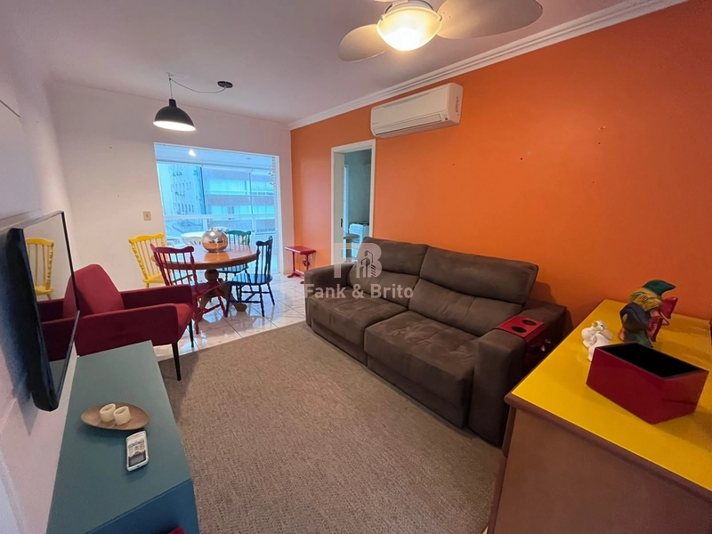 JUNTO A PRAÇA FLAVIO BOIANOVISK! SACADA DE FRENTE COM CHURRASQUEIRA: 5ª foto da galeria de imagens do imóvel