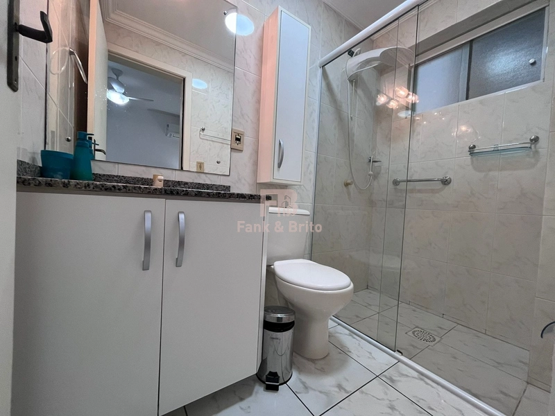 JUNTO A PRAÇA FLAVIO BOIANOVISK! SACADA DE FRENTE COM CHURRASQUEIRA: 19ª foto da galeria de imagens do imóvel