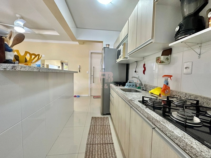 APARTAMENTO COM TERRAÇO: 9ª foto da galeria de imagens do imóvel