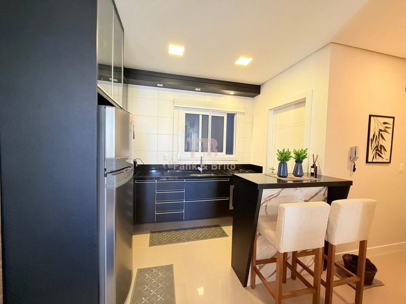 PRÉDIO FRENTE PRAÇA.: 10ª foto da galeria de imagens do imóvel